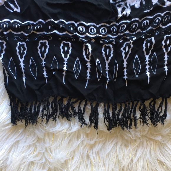 Sarong Style Tunic - Picture 2 of 3